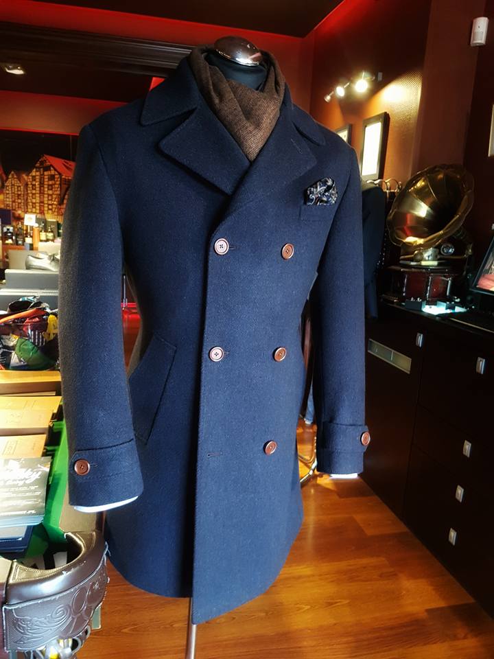 Płaszcz z włoskiej kolekcji Overcoats